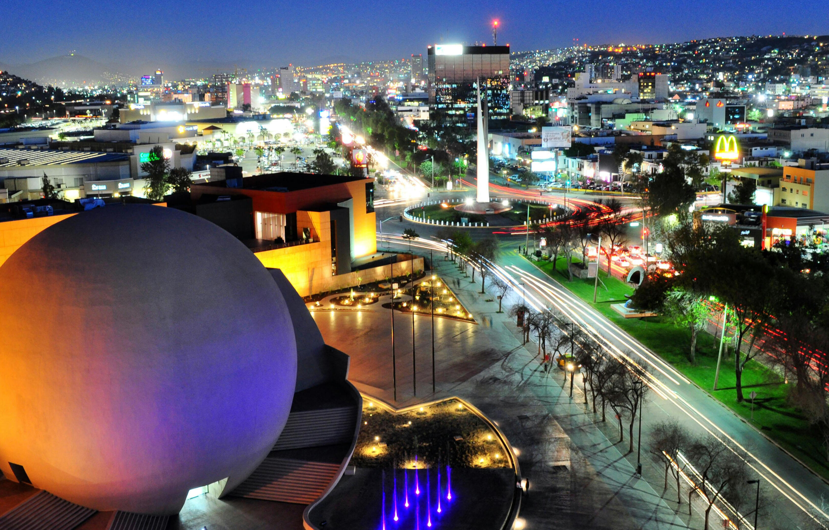 Tijuana de noche